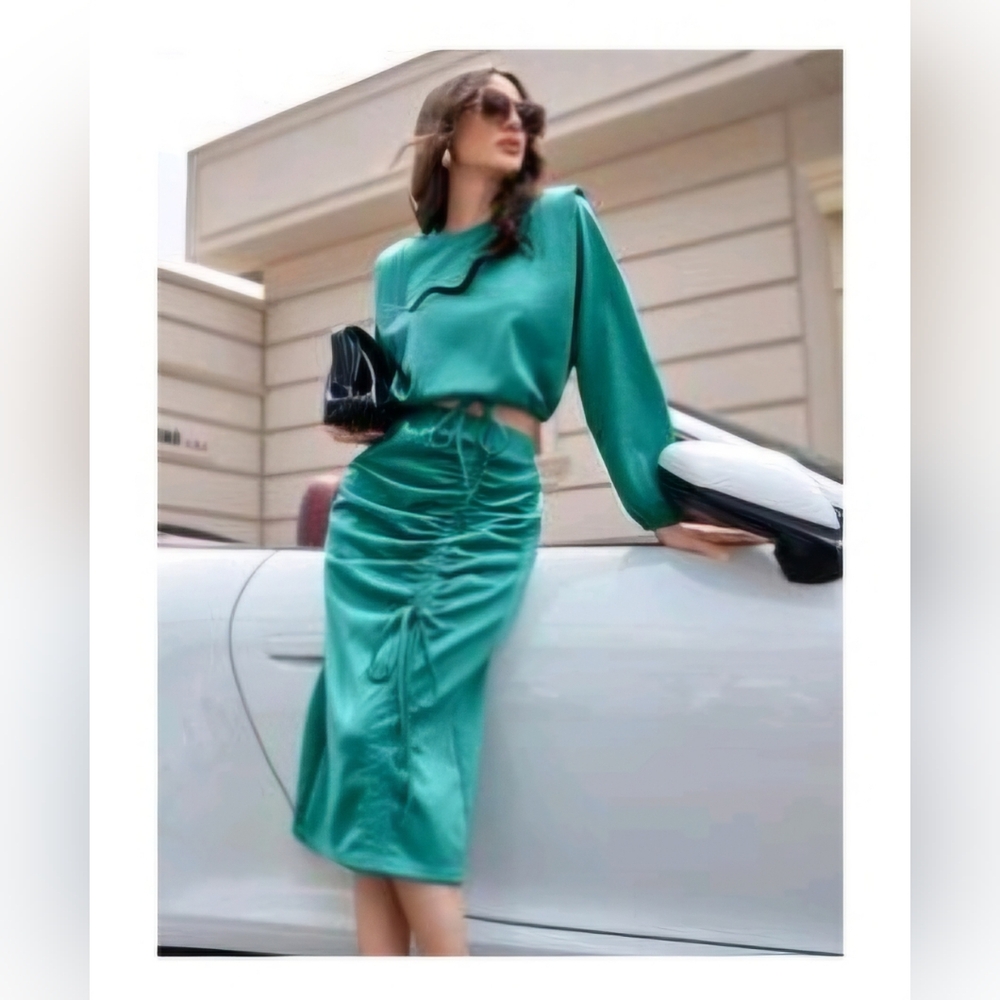 Teal 2 piece skirt & crop
